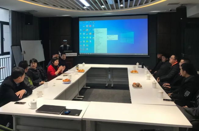 甘肅省農(nóng)村清潔取暖爐具技術(shù)提升座談會4