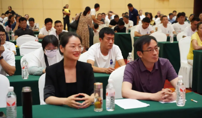 潔之燃山東臨沂代理商大會圓滿召開3