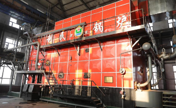 海倫利民公司研發生產的秸稈捆燒直燃鍋爐