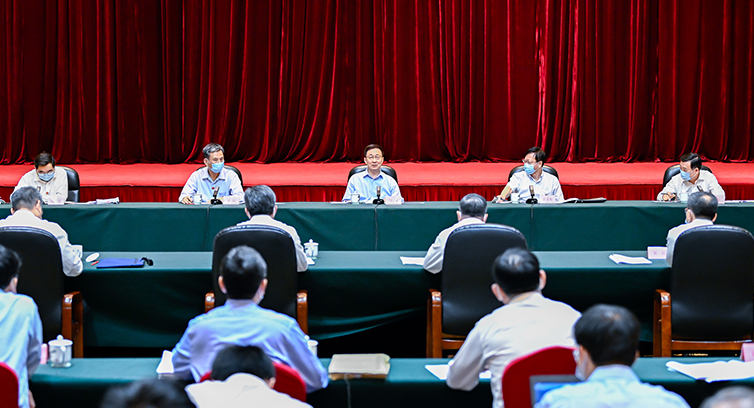 統籌做好煤炭清潔高效利用這篇大文章