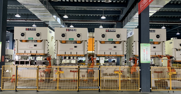 民用清潔爐具專委會組織企業考察三元光電4