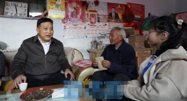 山東超萬(wàn)采暖設(shè)備有限公司：踐行企業(yè)社會(huì)責(zé)任 助力幫扶困境優(yōu)秀學(xué)生