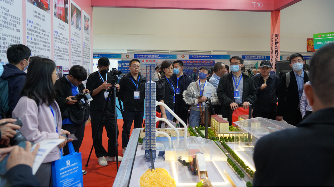 225平米生物質鍋爐應用系統“搬運”暖博會吸睛3