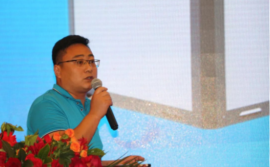 九大系列取暖新品重磅發布 多樂經銷商大會隆重召開17