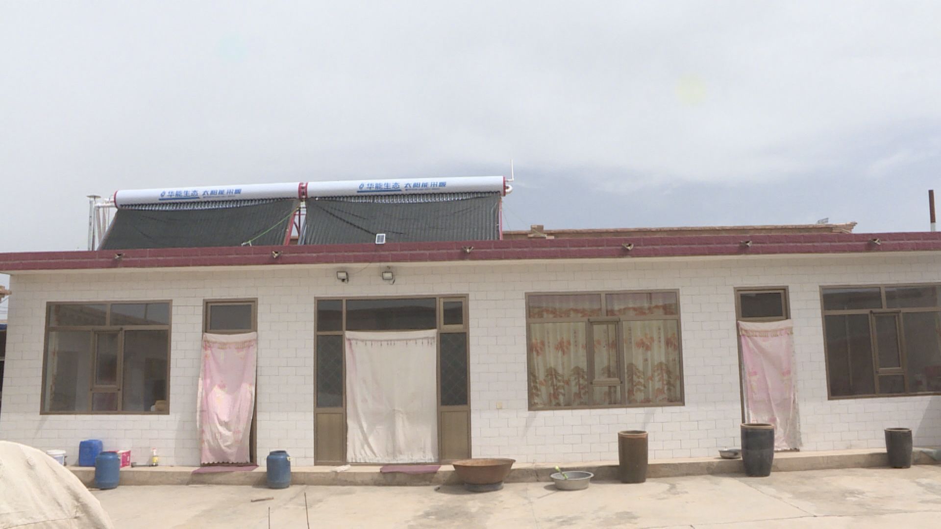 “太陽能+生物質爐具”清潔能源改造項目