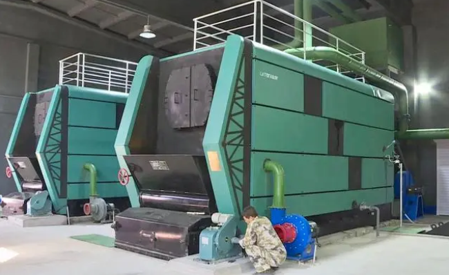 以生物質(zhì)鍋爐供暖項(xiàng)目為契機(jī)，引進(jìn)的生物質(zhì)燃燒顆粒招商引資項(xiàng)目已基本完工。