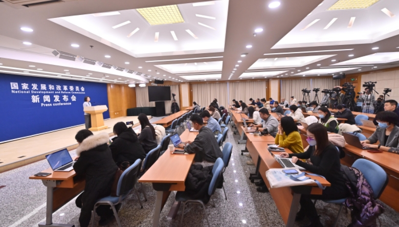 加強民生用能保障力度，落實安全生產(chǎn)責任，最大限度減少災害影響，確保人民群眾安全溫暖過冬。