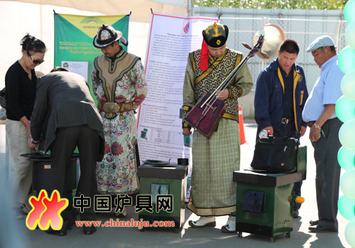 蒙古清潔爐灶展覽會(huì)爐具產(chǎn)品展示